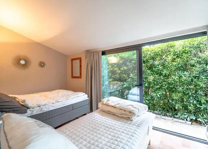 Le Petit Refuge L Authentic L Shellter Saint-Tropez